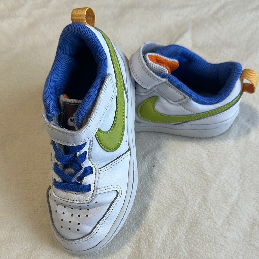 Nike Kids' White and Green Sneakers